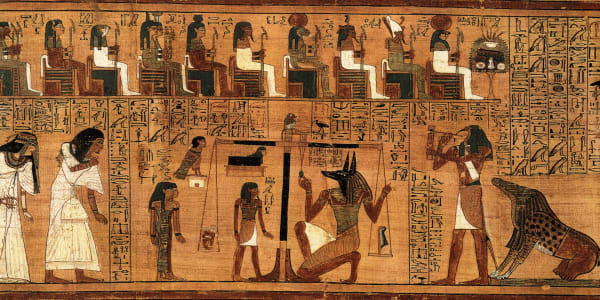 سافر إلى مصر القديمة مع كتب وتيجان بالي وولف